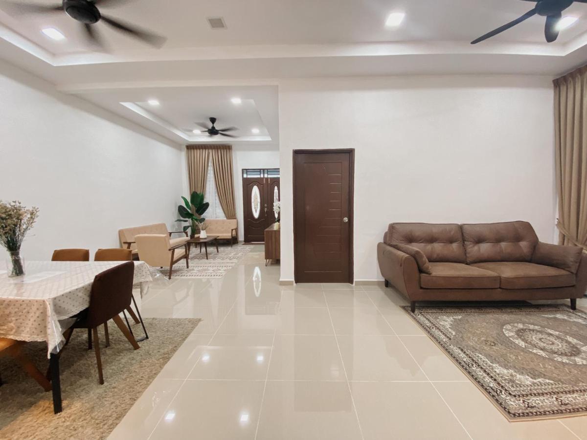 De Jara Guesthouse Dungun For Malay 외부 사진