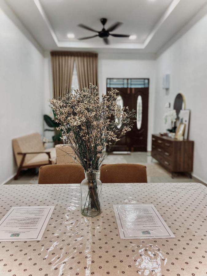 De Jara Guesthouse Dungun For Malay 외부 사진